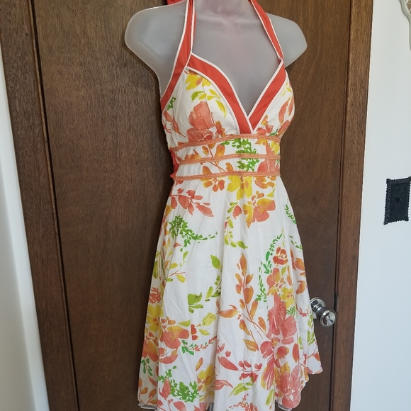 City Triangles Floral White Party Dress - Picture 3 of 8